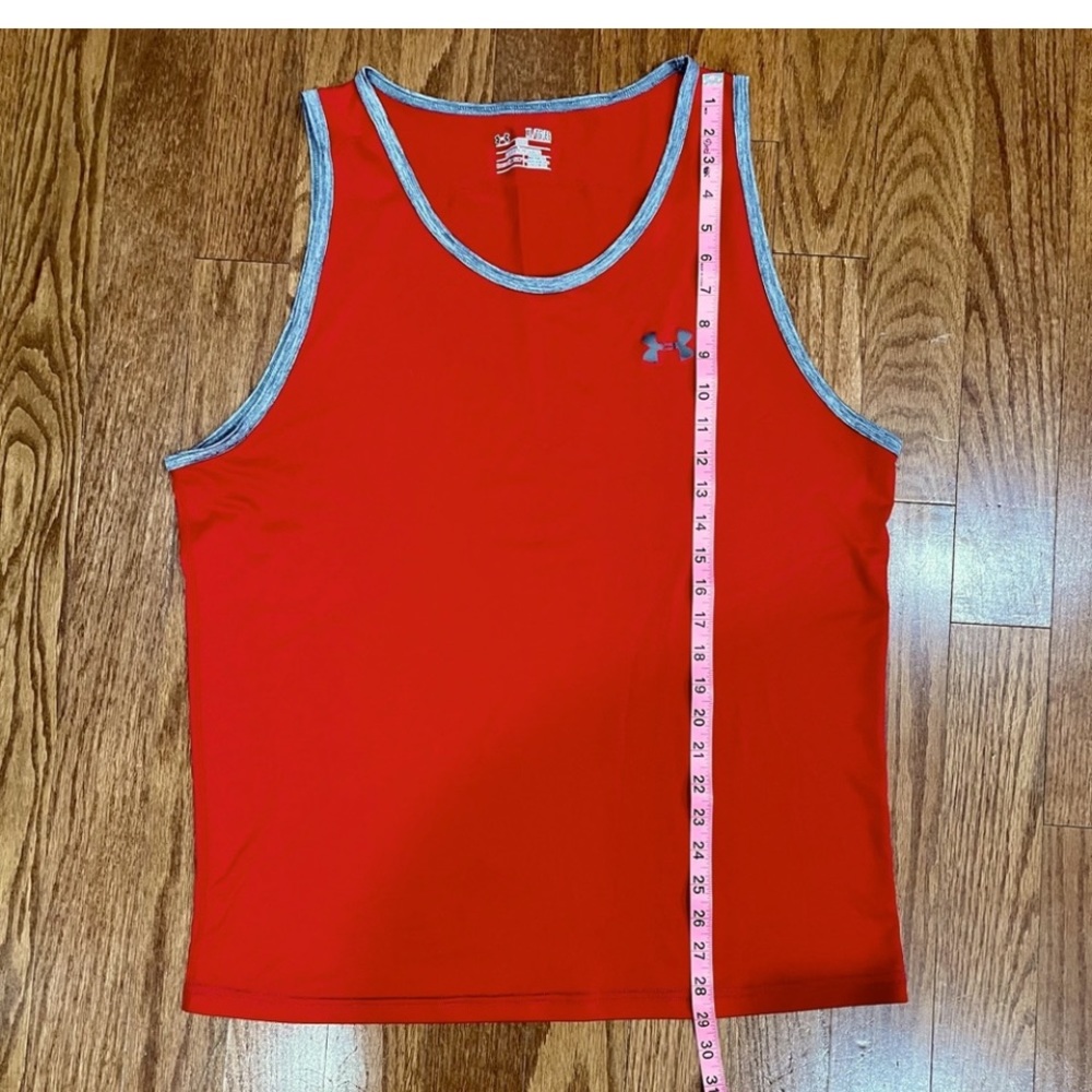 Under Armour Heat Gear Tank
Top, Loose Fit, Red Men's XL